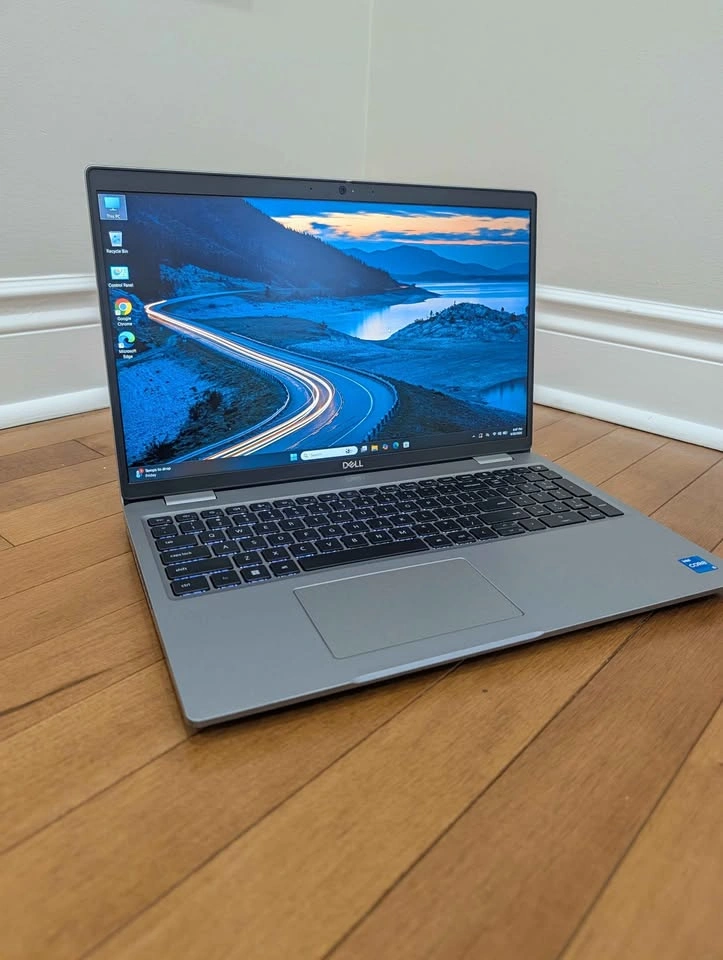 Core i5 12th Generation DELL Latitude 5530 Laptop - photo 2