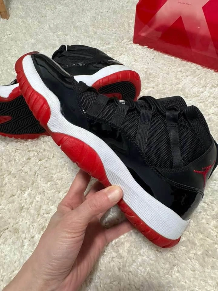 Air Jordan 11 Retro Bred Size 8.5 OG Box - photo 4