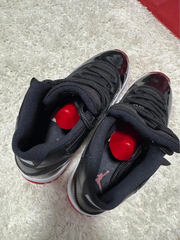 Air Jordan 11 Retro Bred Size 8.5 OG Box - photo 5