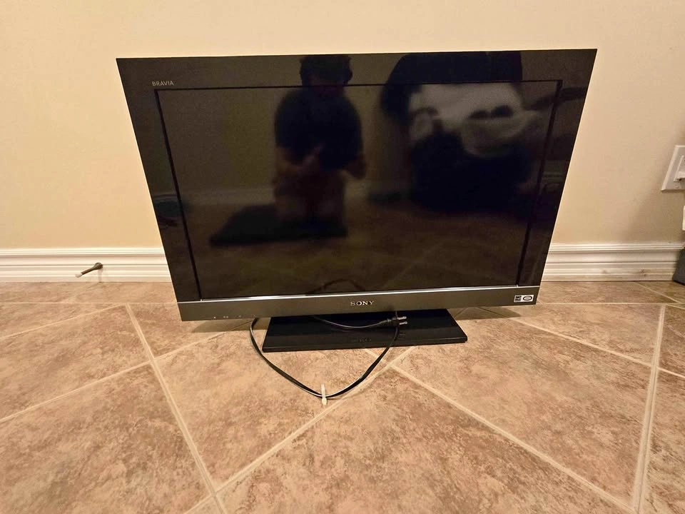 Sony Bravia 32" TV