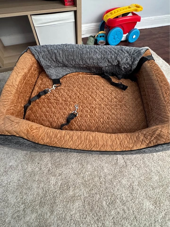 Dog Car Seat Bed AUPURES – Comfortable Pet Booster Seat - photo 3