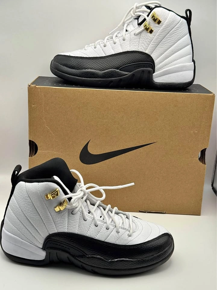 Jordan 12 Taxi GS 5.5Y White Black Gold