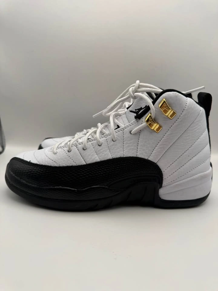 Jordan 12 Taxi GS 5.5Y White Black Gold - photo 5