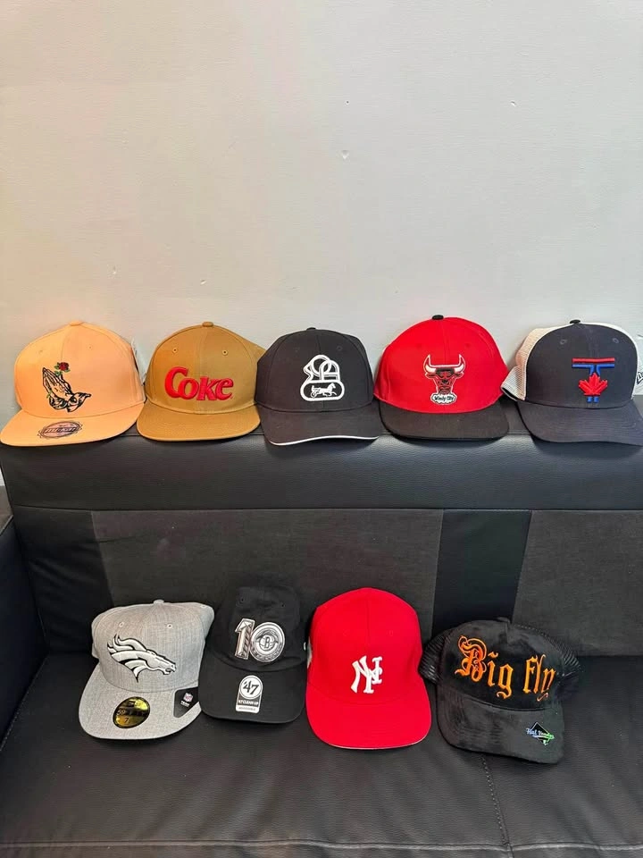 Caps