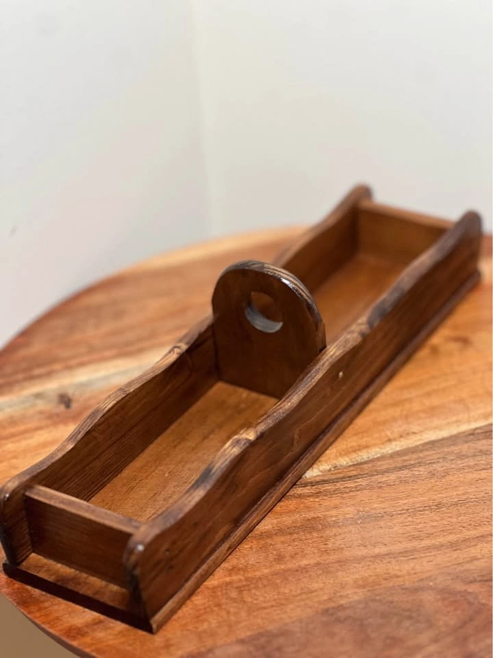 Vintage Wooden Cracker Tray / Hand-Painted Cracker Server - photo 4
