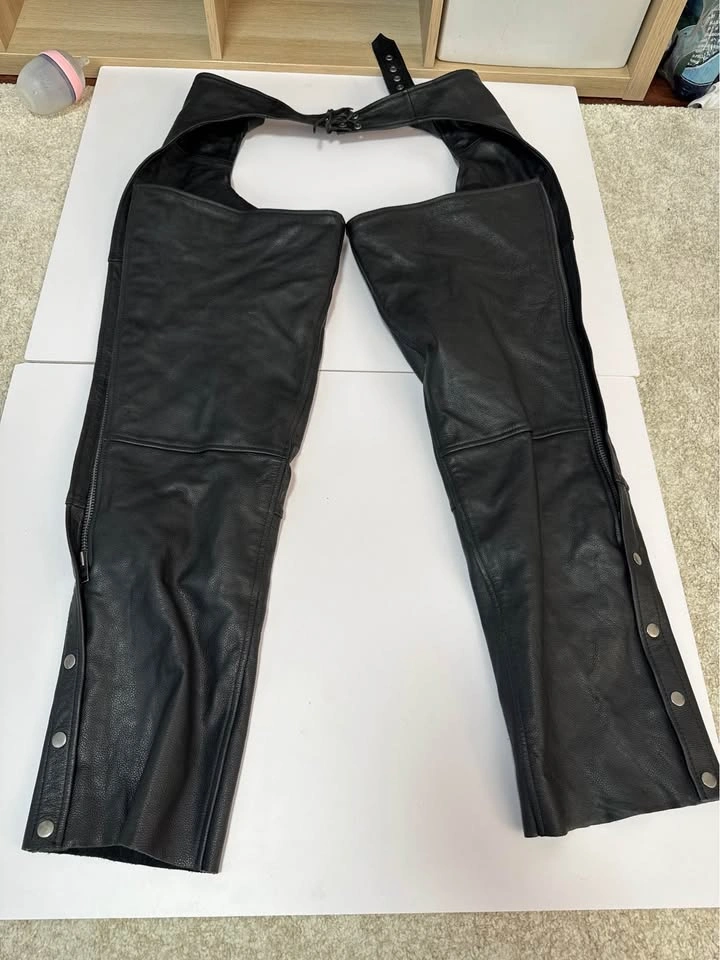 Black Leather Motorcycle Chaps XL - photo 2