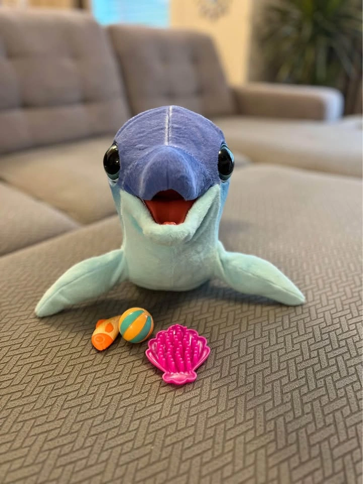 Hasbro FurReal pet dolphin - photo 3