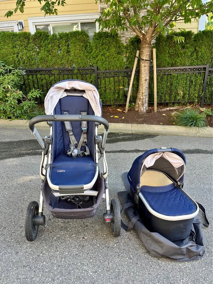 Stroller UppaBaby Vista 2017 with bassinet and accessories