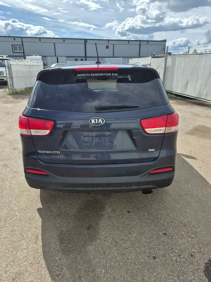2016 Kia Sorento - photo 4