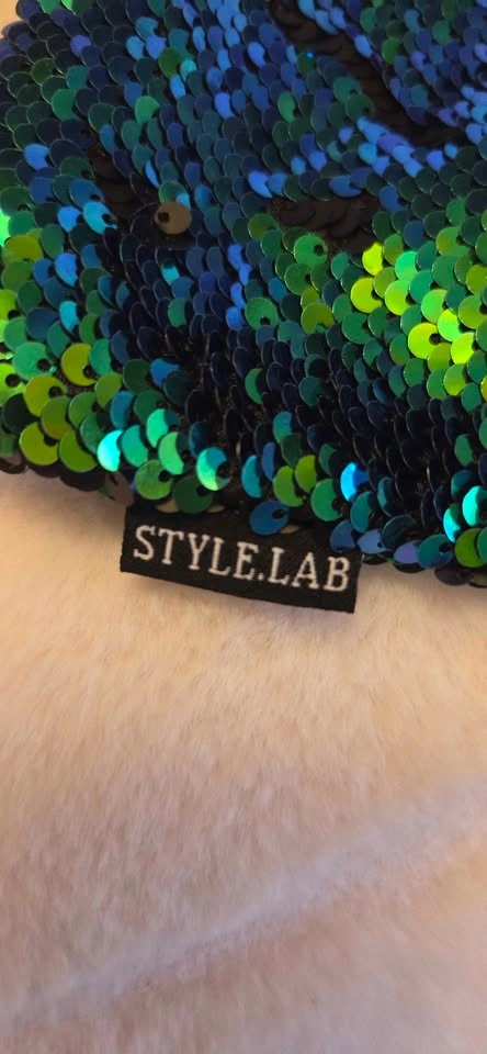 STYLE.LAB Reversible Sequin Pouch - photo 4