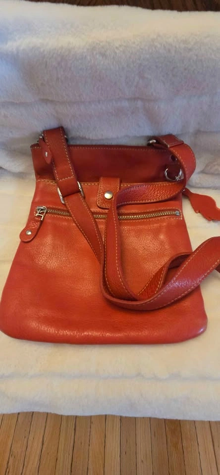 Roots Red Leather Crossbody Bag - photo 2