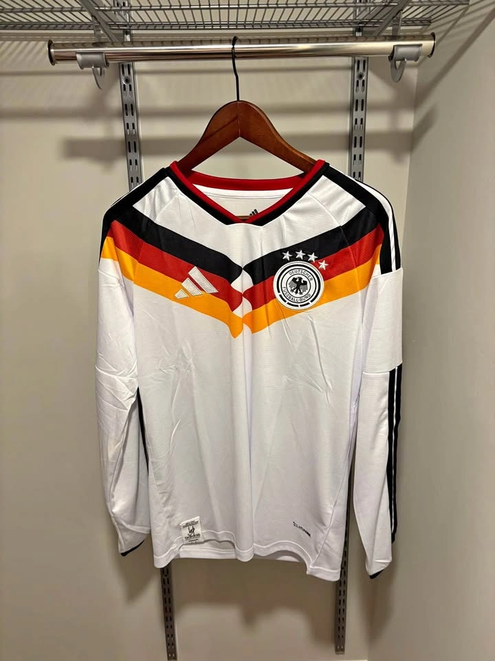 Adidas Germany Long Sleeve Soccer Jersey – Medium