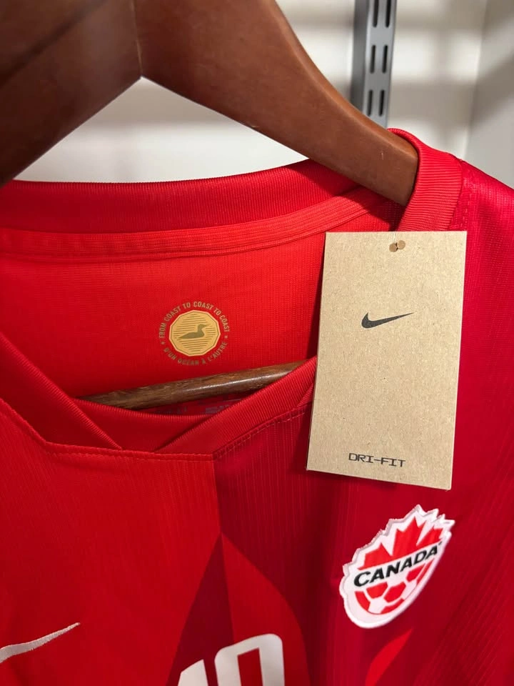 Nike Canada Soccer Jersey (J. David #10) – Multiple sizes - photo 3