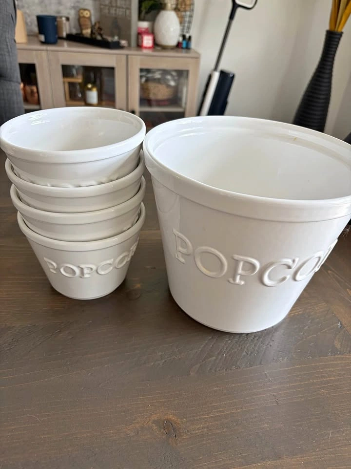 Crate & Barrel Ceramic Popcorn Bowl Set