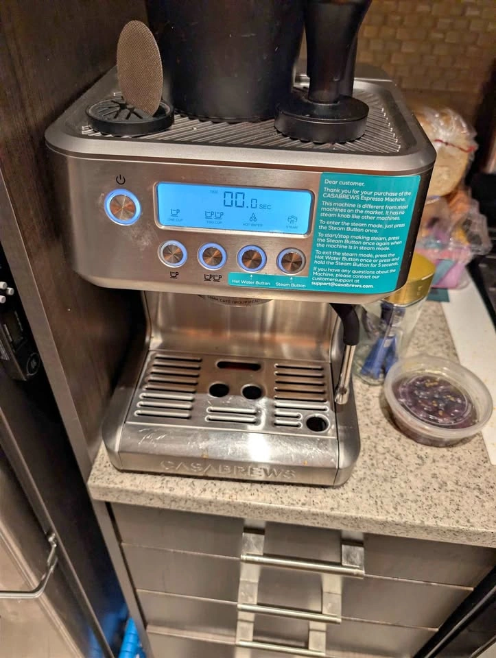 Casabrews ULTRA Espresso Machine | Moving Sale