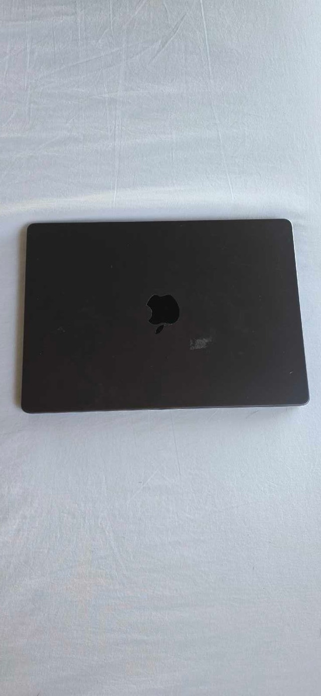 Apple MacBook Pro 14" (Late 2023) - M3 Max, 36GB RAM, 1TB SSD