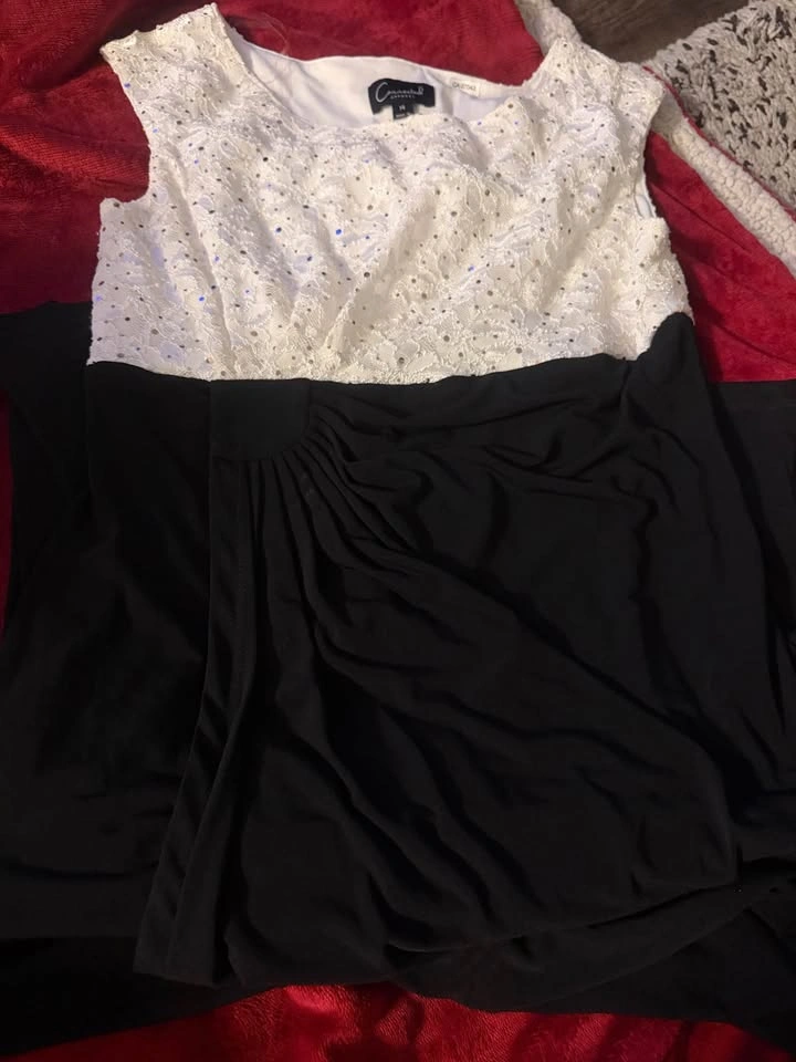 Elegant Long Party Dress – White & Black (Size 14) - photo 2