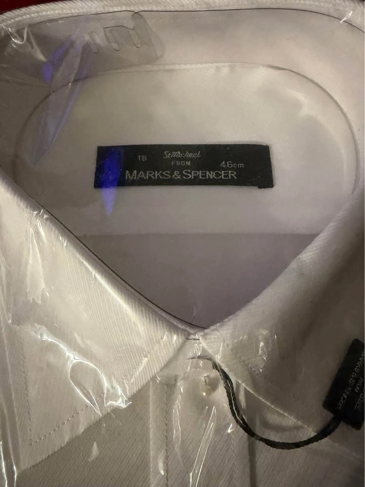 Marks & Spencer White Shirt – Brand New (Size 18) - photo 2