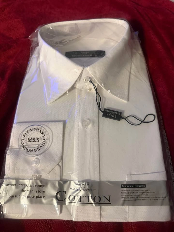 Marks & Spencer White Shirt – Brand New (Size 18) - photo 3