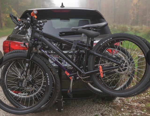 CCM 3-Bike Hitch Mount Bicycle Carrier Rack - photo 3
