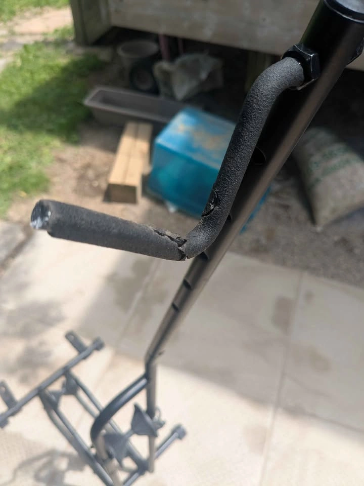 Bike stand - photo 2
