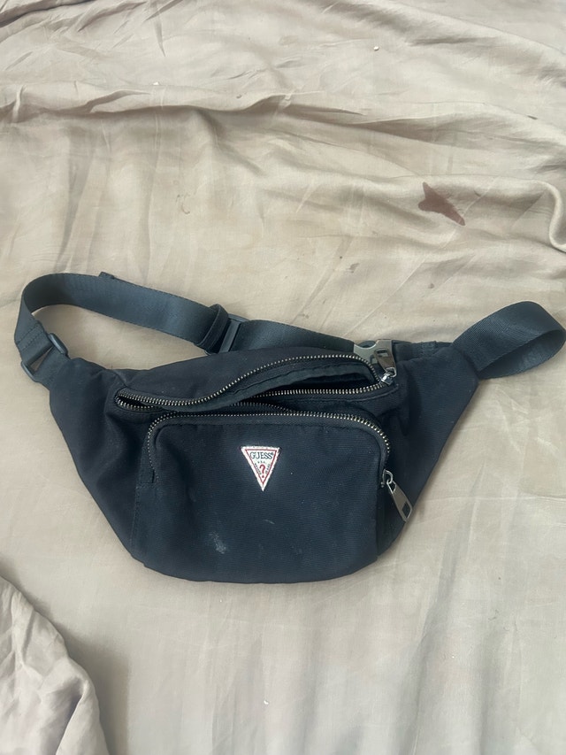 Guess Fanny Pack