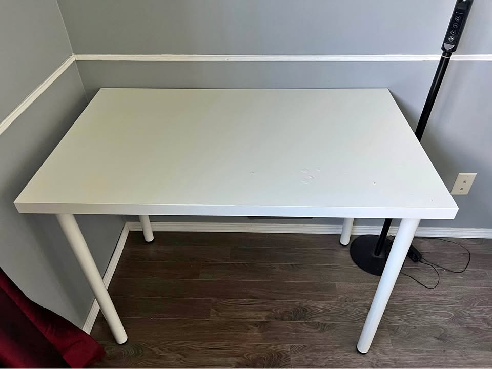 LINNMON / ADILS IKEA Table (White)