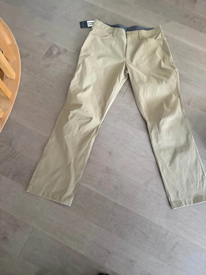New Eddie Bauer Khaki Flex Tech Pants - photo 2