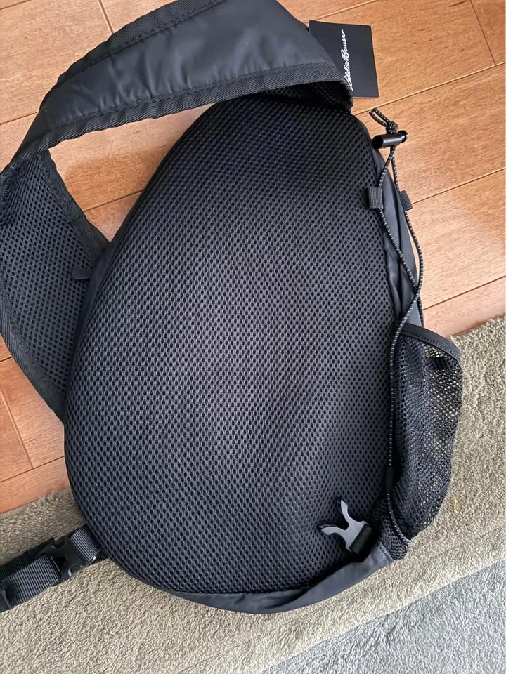 Eddie Bauer Black Sling Backpack Bag - photo 2