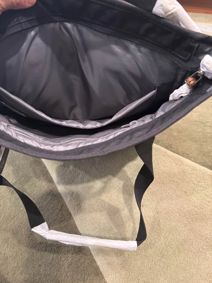 Eddie Bauer Black Backpack Tote - photo 3