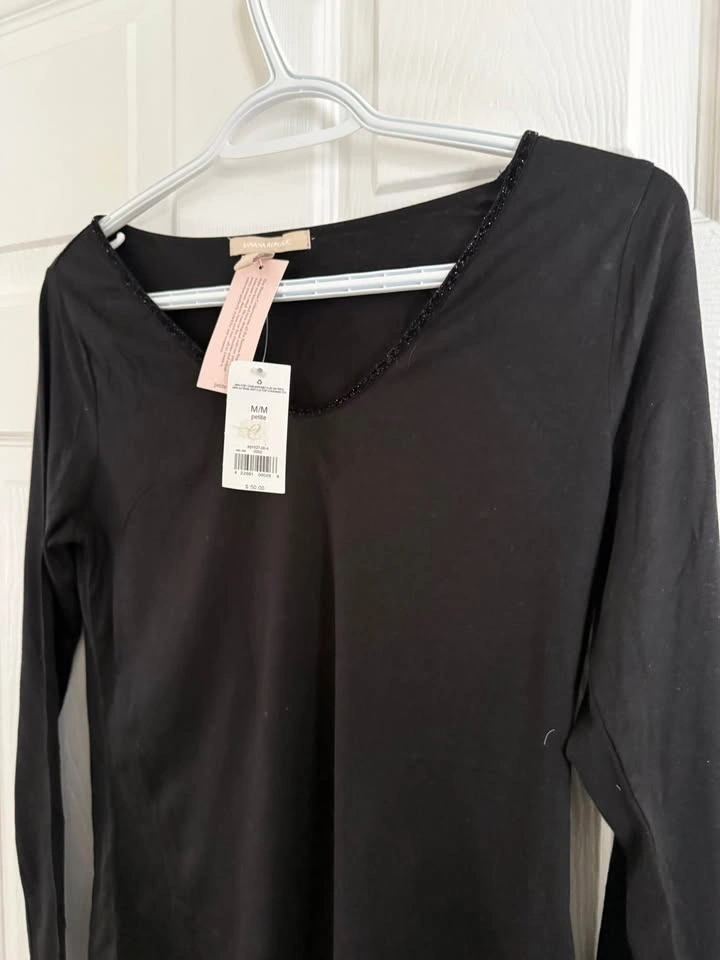 Banana Republic Black Long Sleeve Beaded V-Neck Top M/M Petite - photo 3