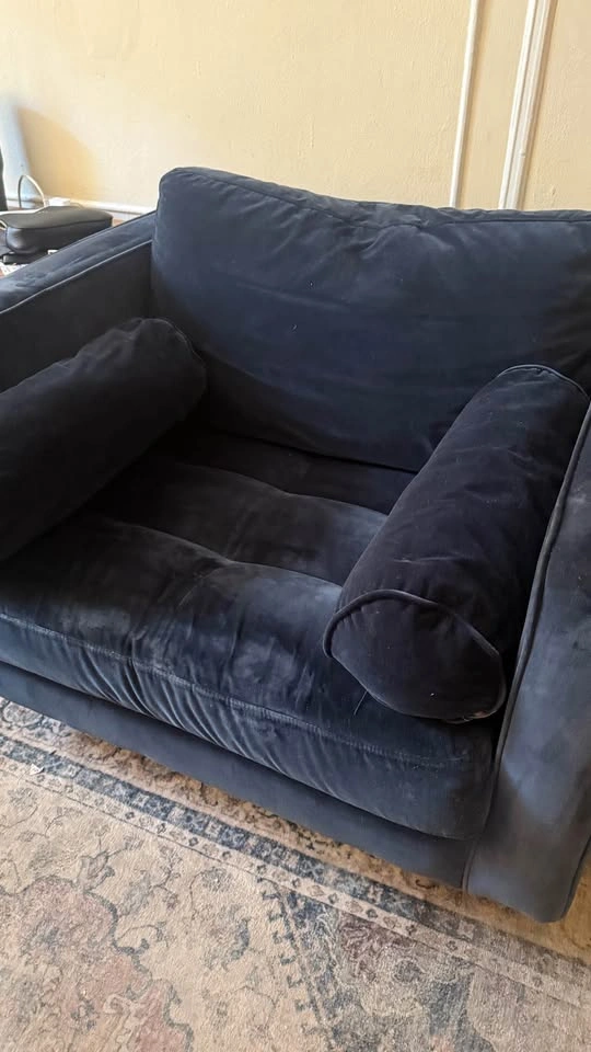 Article Sven Chair and a Half (Dark Blue Velvet) - photo 2
