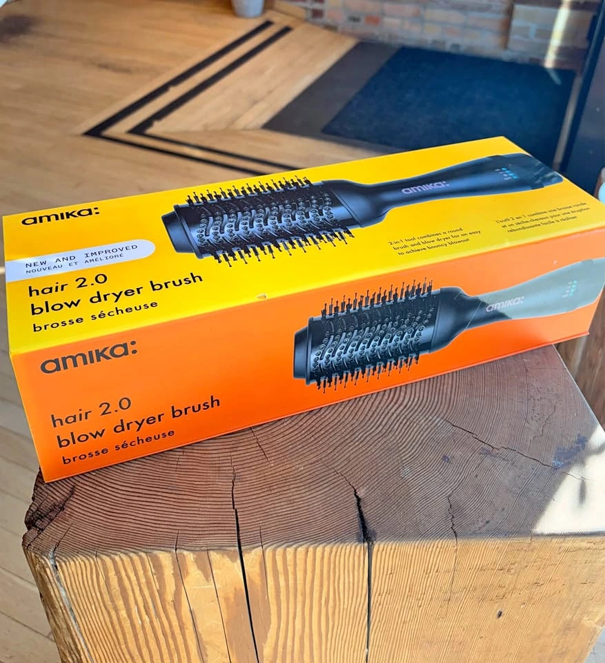 New in box Amika Hair 2.0 Blow Dryer Brush
