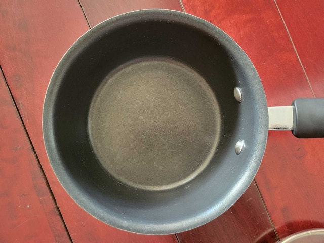 T-fal Saucepan with Lid - photo 2