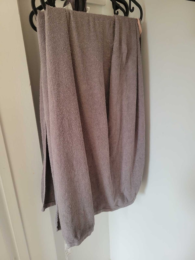 $5 each Bath towel