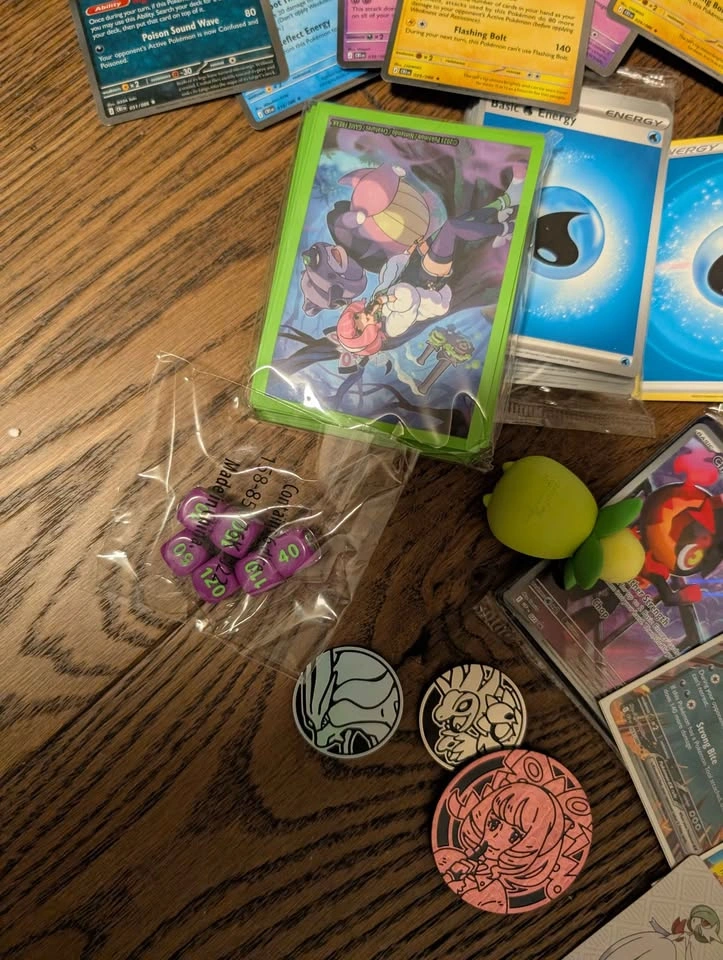 Pokemon Collection Bundle - photo 4