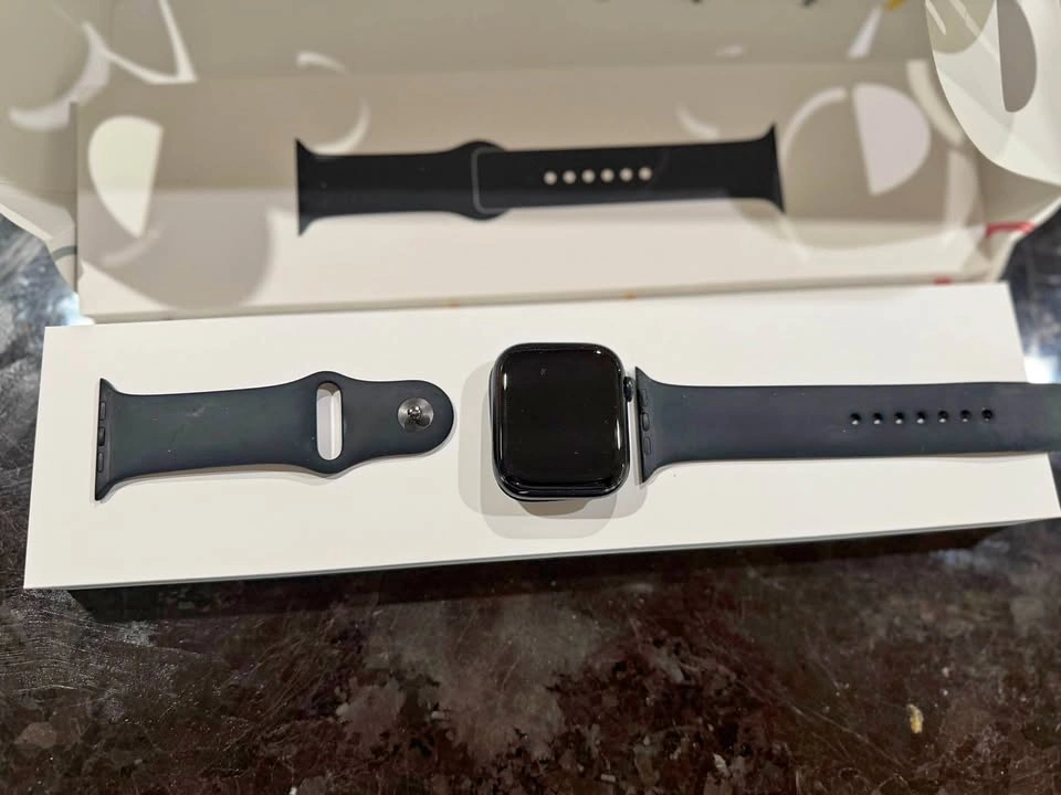 Apple Watch series 8, 45 MM