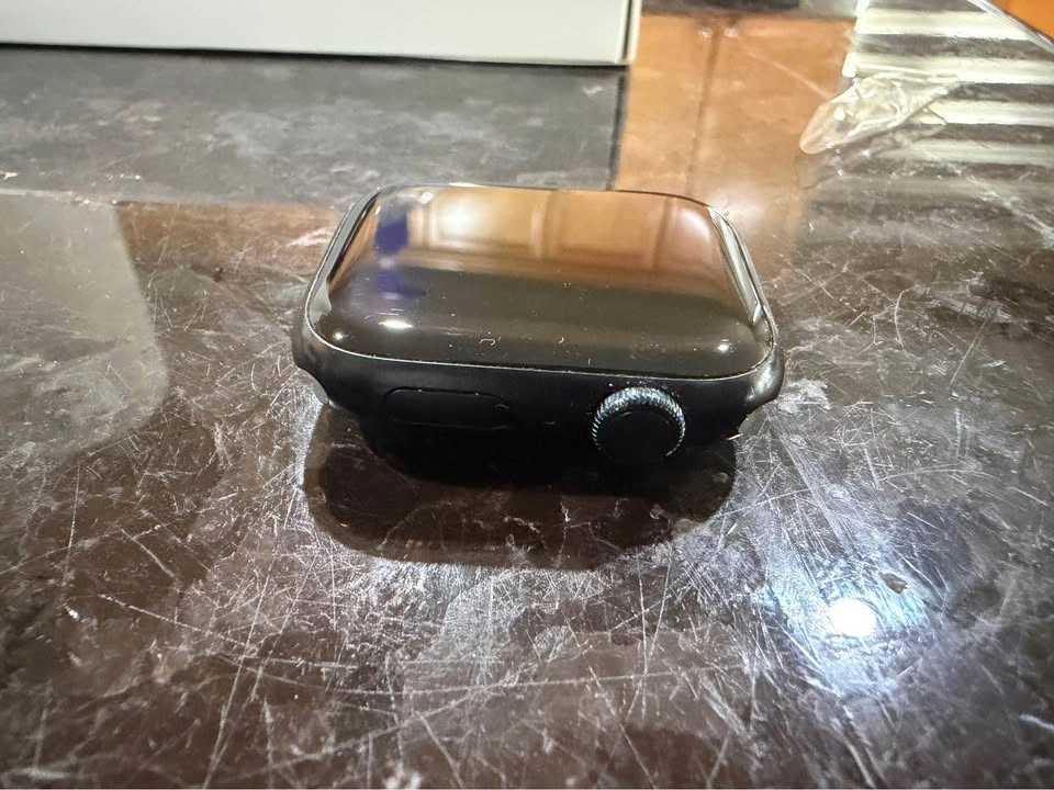 Apple Watch series 8, 45 MM - photo 3