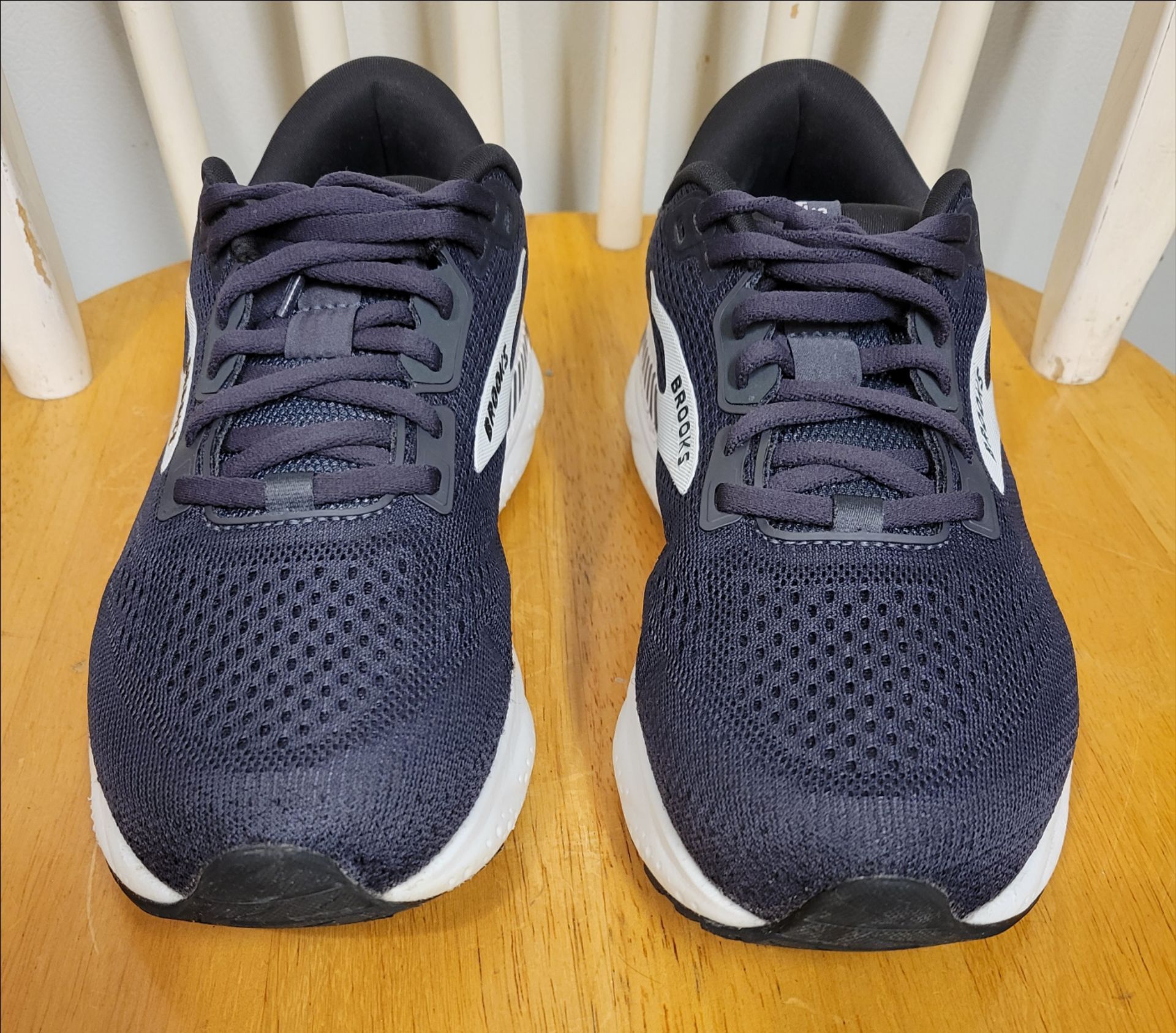 Brooks Ariel GTS 24 Women's Black Shoes Sneakers Size 8 W - photo 3