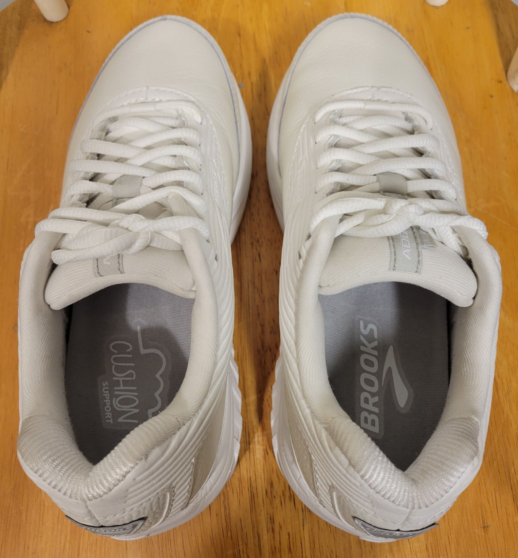 Brooks Addiction Walker 2 Women's White Shoes Sneakers Size 7.5 - photo 5
