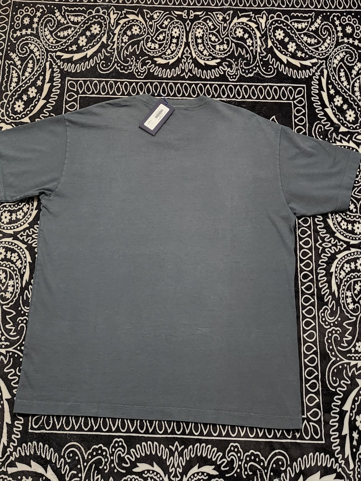 Kith NY to the Unisphere - Medium - photo 4