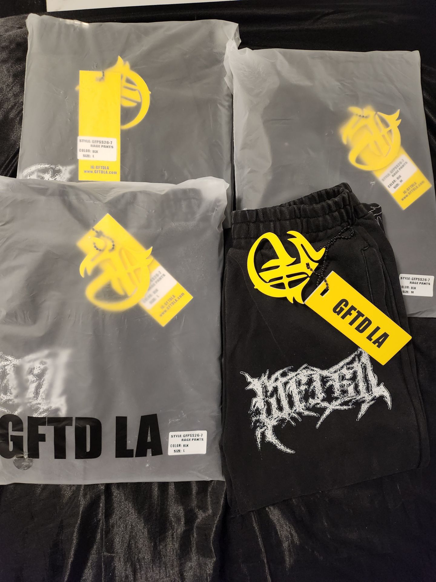 GFTD LA baggy sweater pants