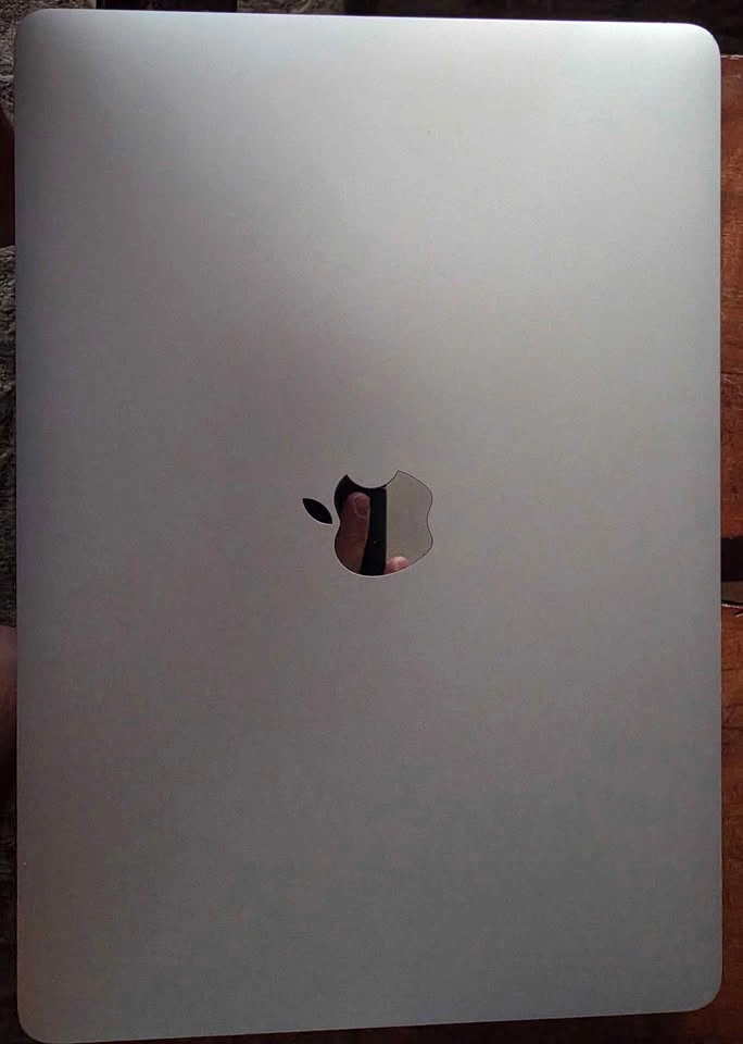 Macbook pro M2 touchbar - photo 2