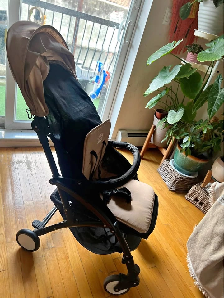 Stroller lightweight “BABY SWEET “