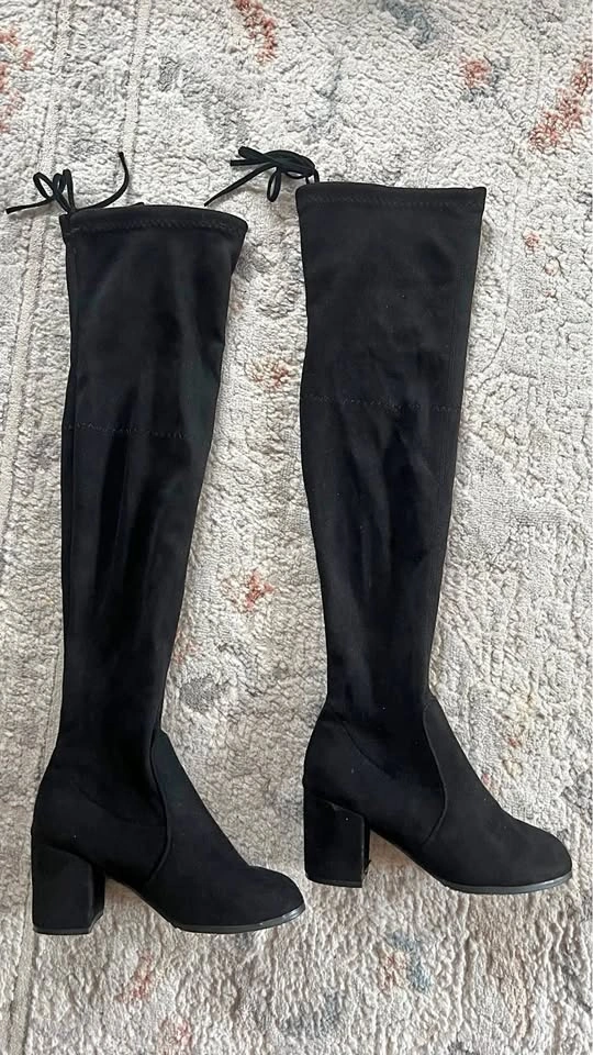 Long boots