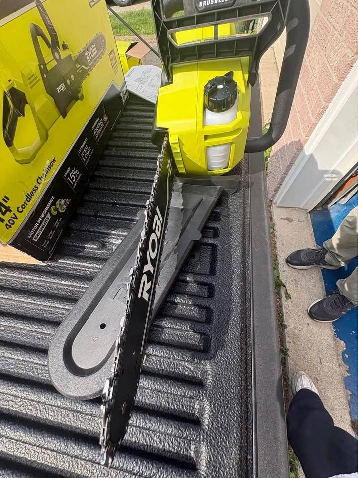 Brand New RYOBI 40V HP Brushless 14" Chainsaw - Tool Only - photo 5