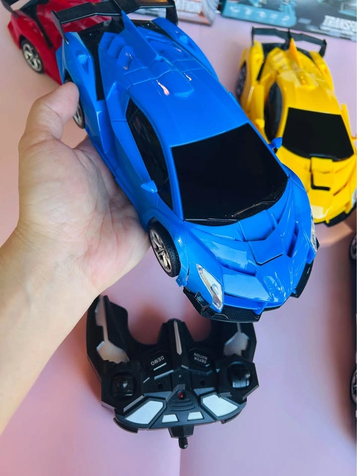 Remote Control Transforming Robot Car – RC Toy Vehicle - photo 4