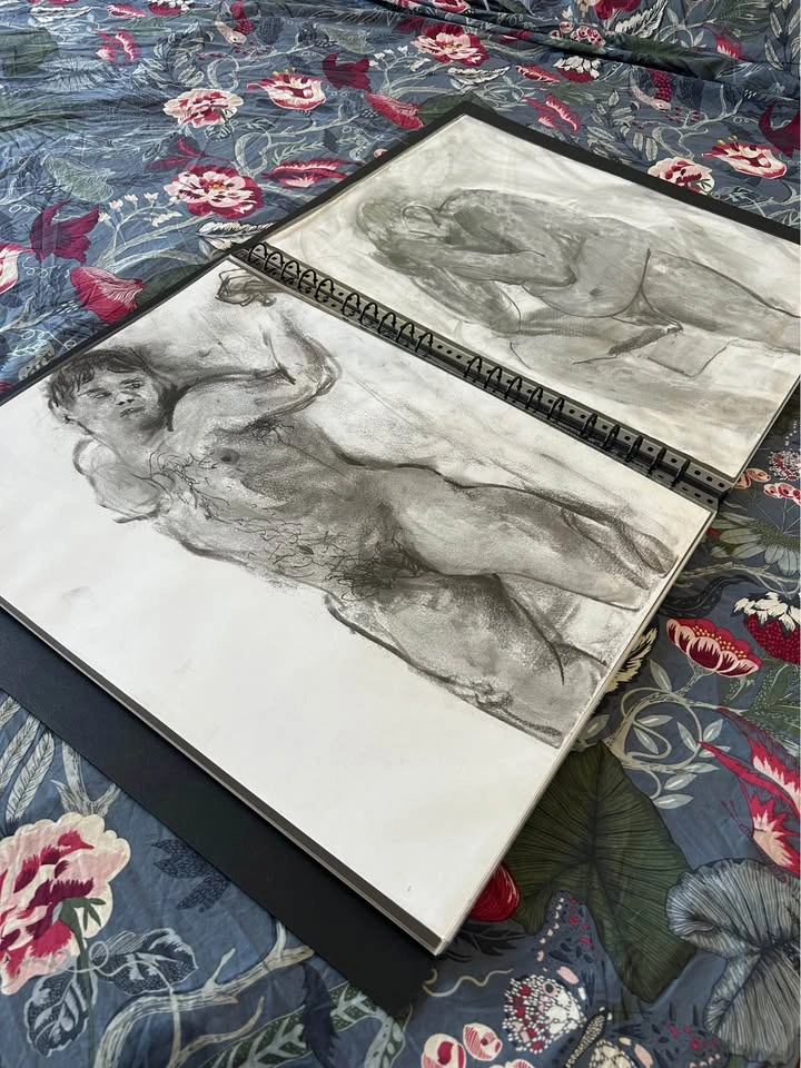 Charcoal Figure Drawing - Original - Wall Art - 24” x 18” - photo 5