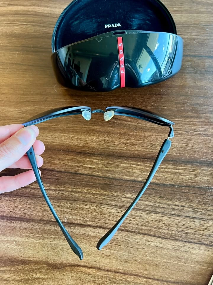 PRADA POLARIZED Aviator Sunglasses Black Metal Frame - photo 2