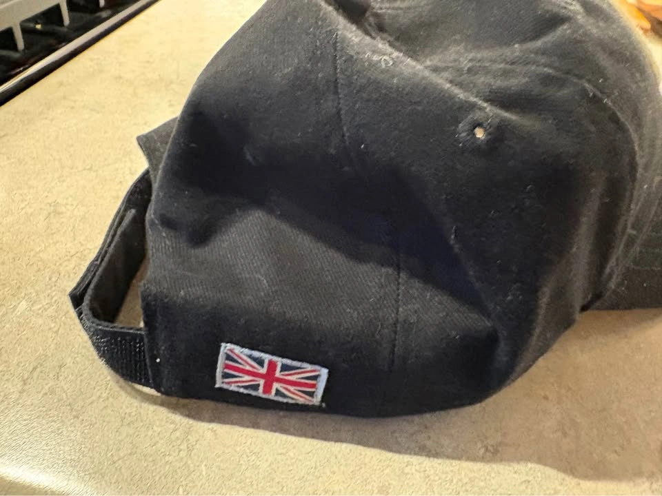 Vintage-Style Adult Red Canoe Victory Aircraft Lancaster Cap - photo 3
